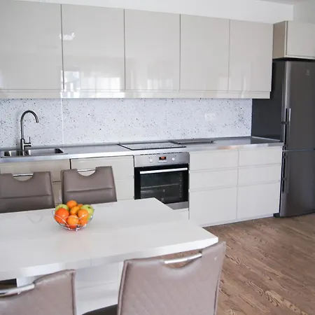 Apartament Luxury In *